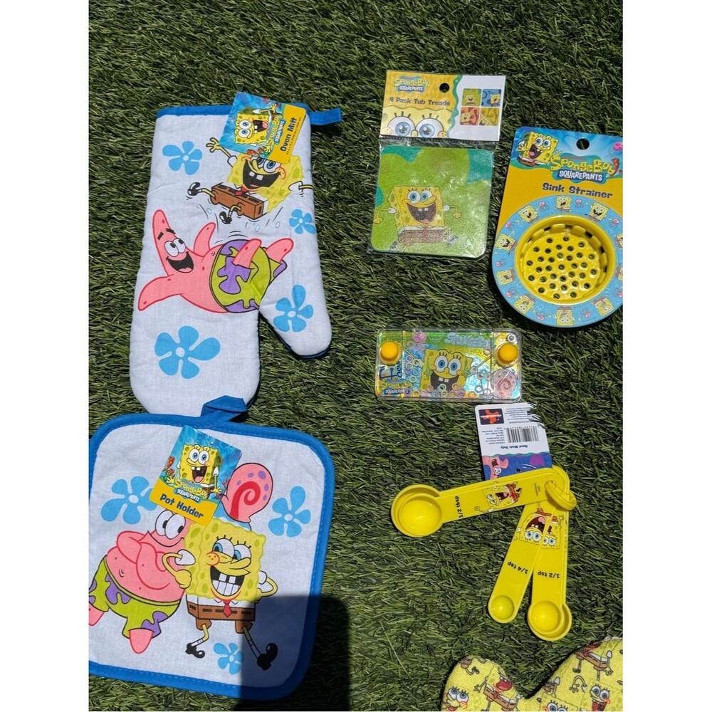 SpongeBob Squarepants Yellow & Blue Kitchen Accessory Set - Picture 3 of 3